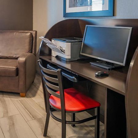 My Place Hotel-Huntersville, Nc Eksteriør billede